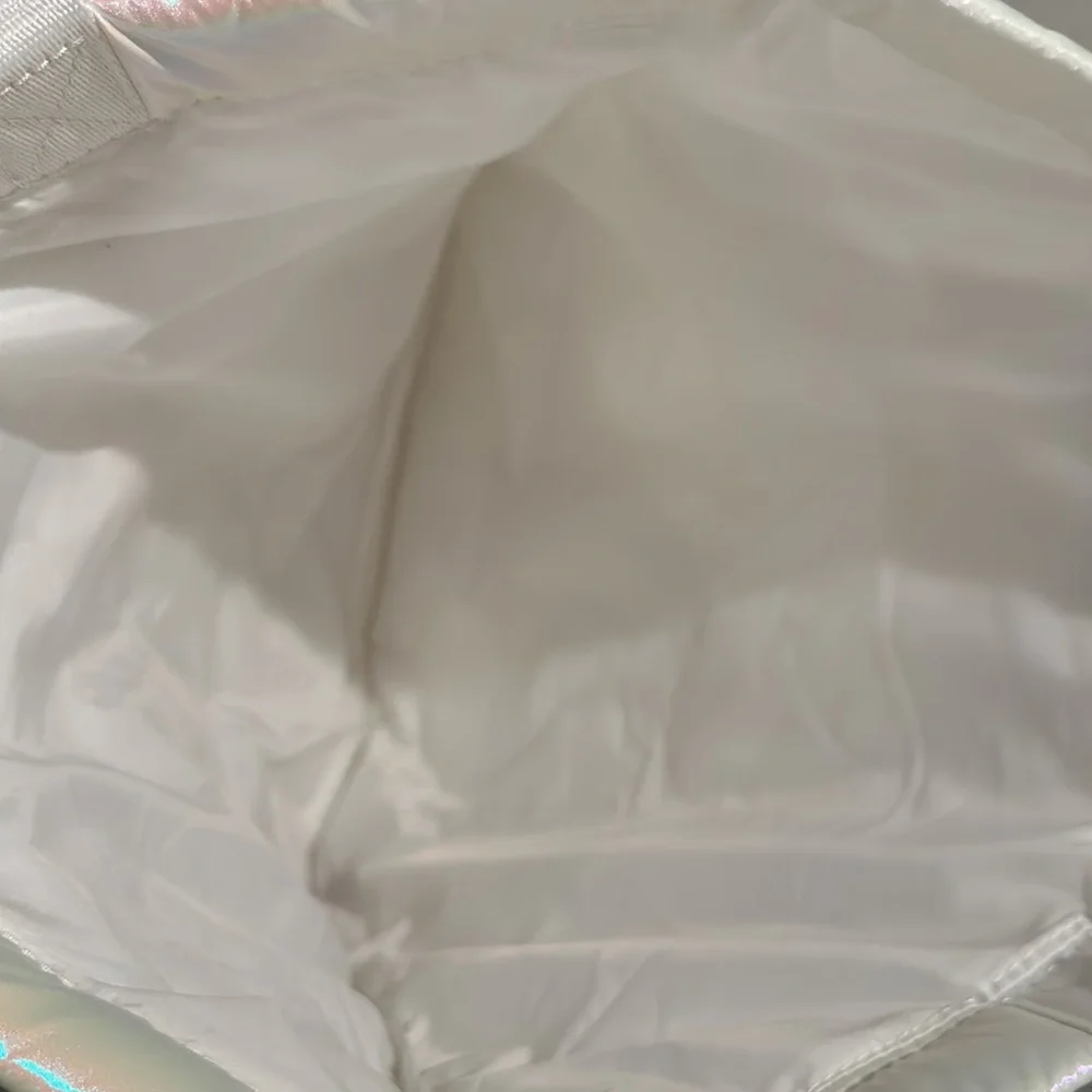 White iridescent winter Bath and Body works tote bag nwt